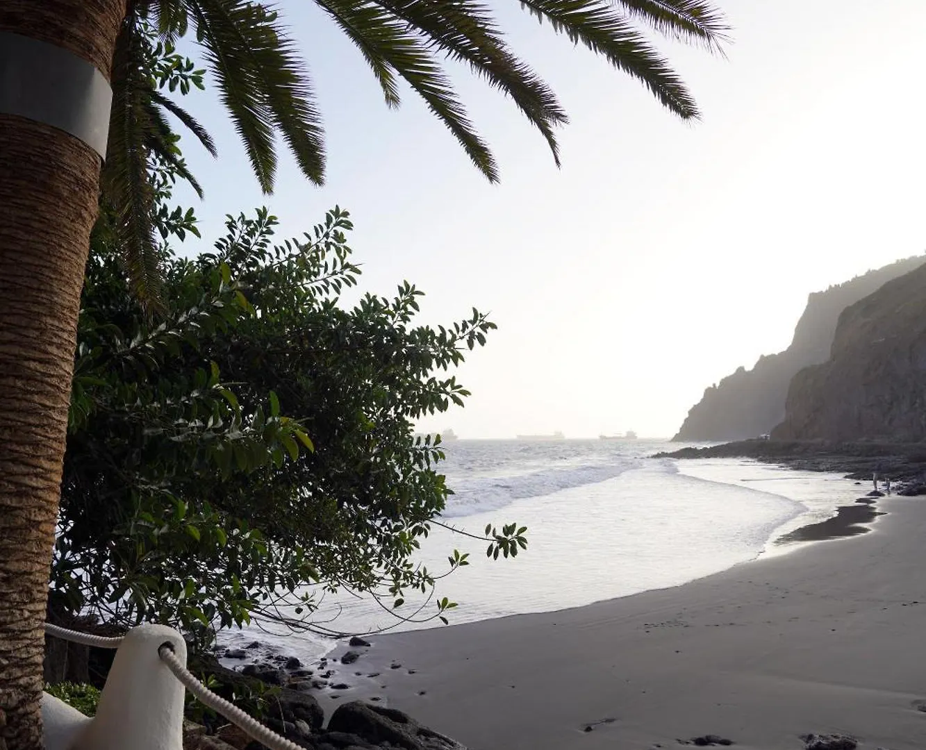 Playa Chica Beachfront Apartment Santa Cruz de Tenerife